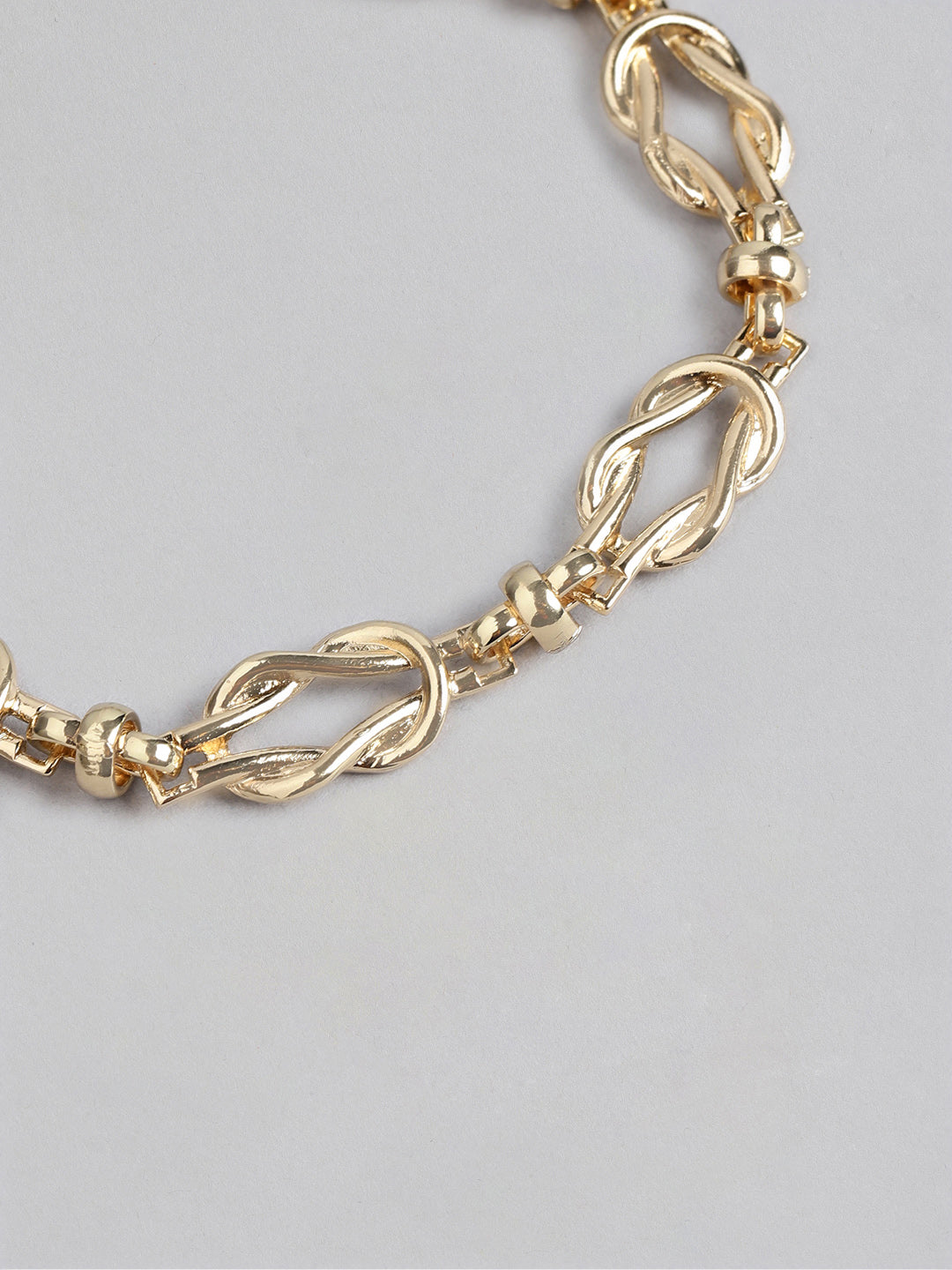 Tiffany 1837® Makers narrow chain bracelet in 18k gold, medium. | Tiffany &  Co.